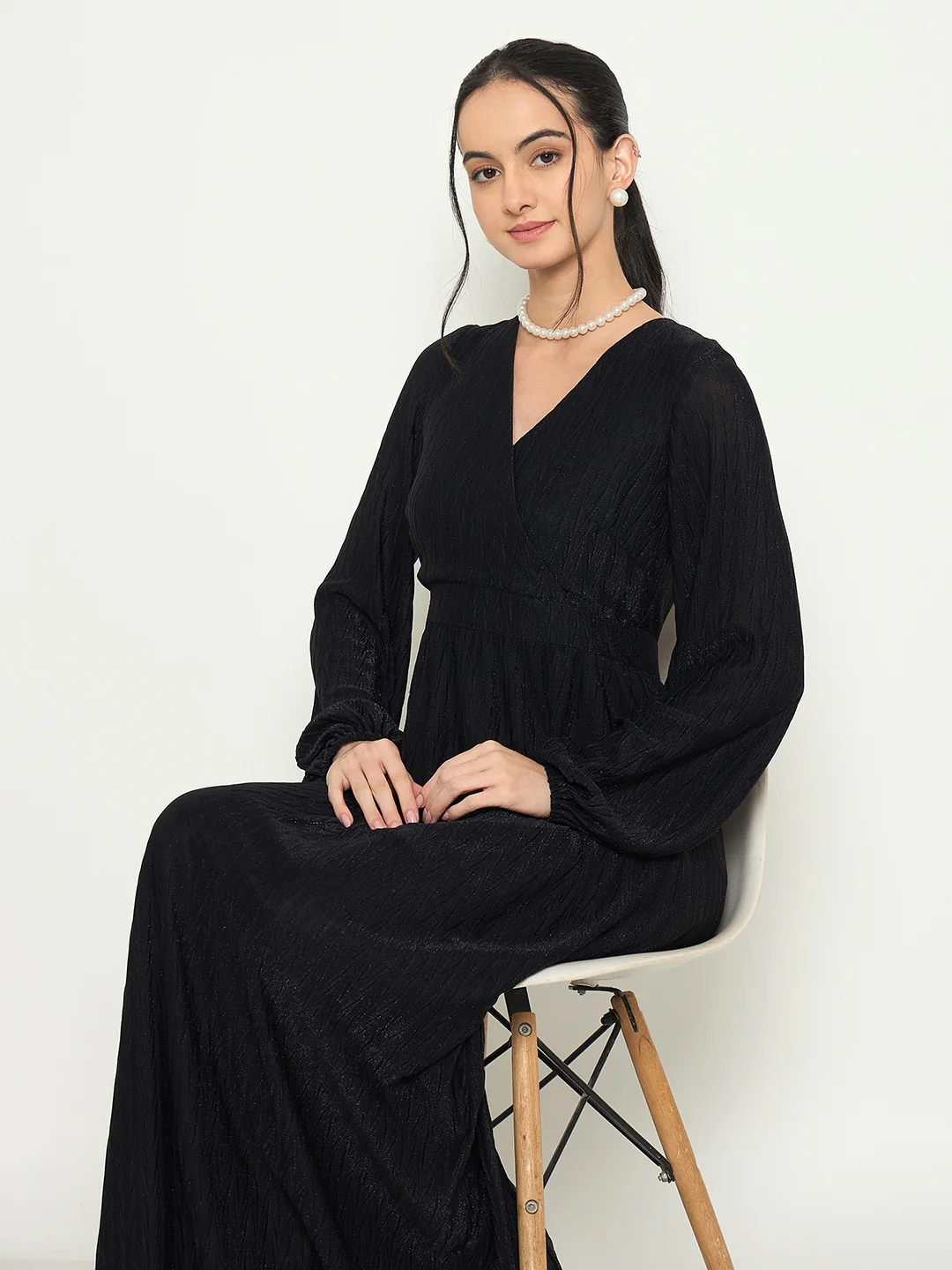 Madame Cinched Waist Fit and Flare Black Maxi Dress - Image 2