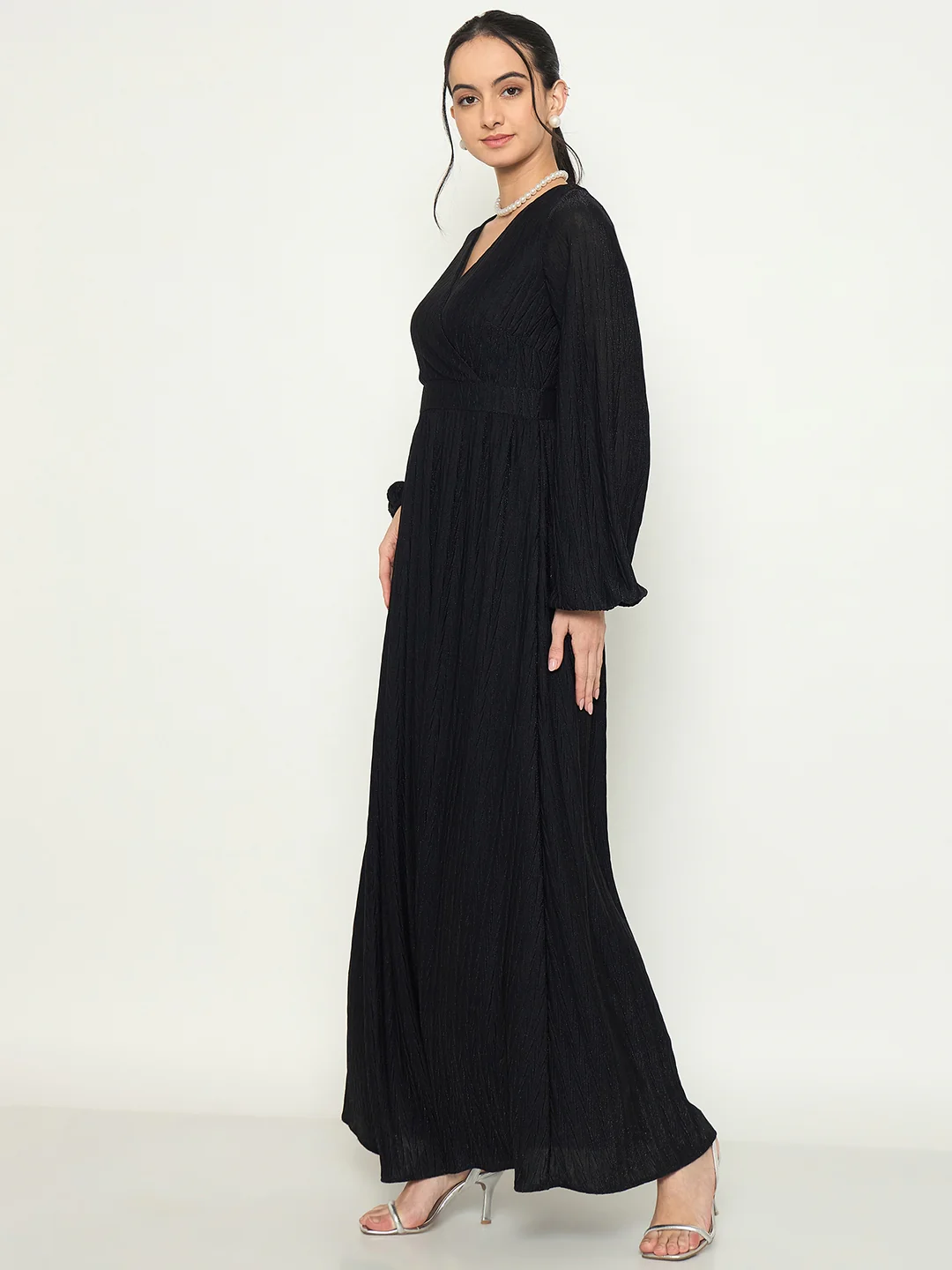 Madame Cinched Waist Fit and Flare Black Maxi Dress - Image 5
