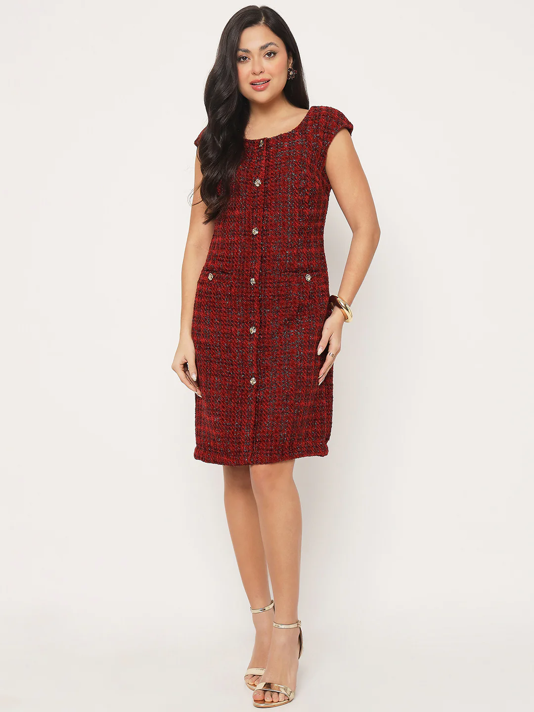 Madame Sleeveless Maroon Sheath Dress - Image 4