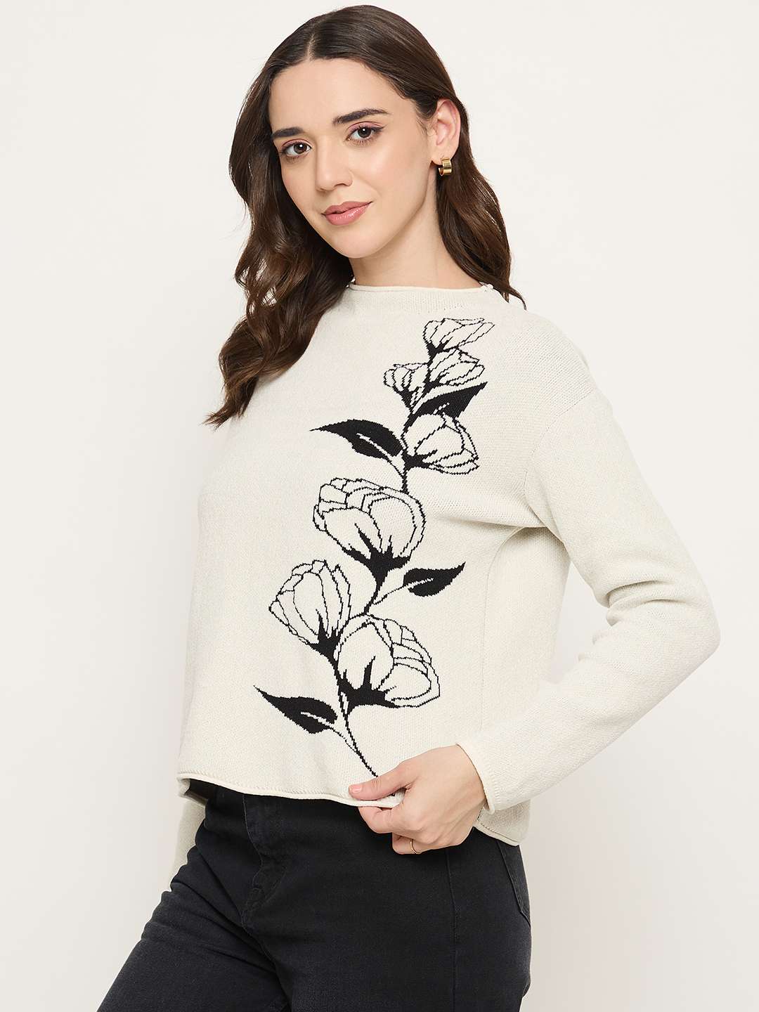 Madame Floral Print White Sweater - Image 5