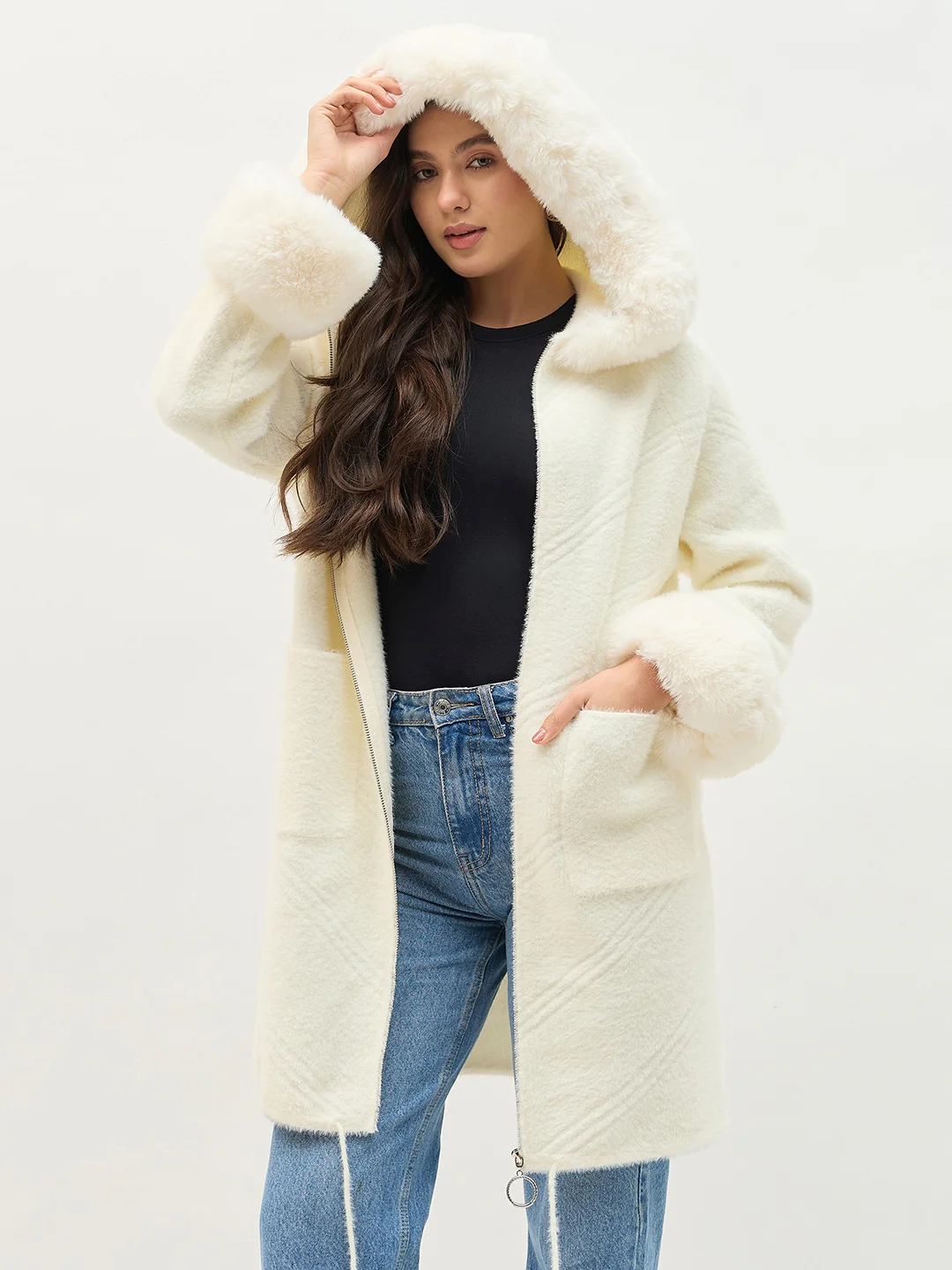 Madame Faux Fur Detailing Off White Long Shrug - Image 5