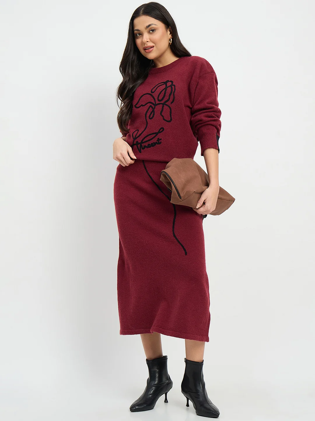 Madame Sweatshirt and Skirt Knit Co-ord Set - Image 3