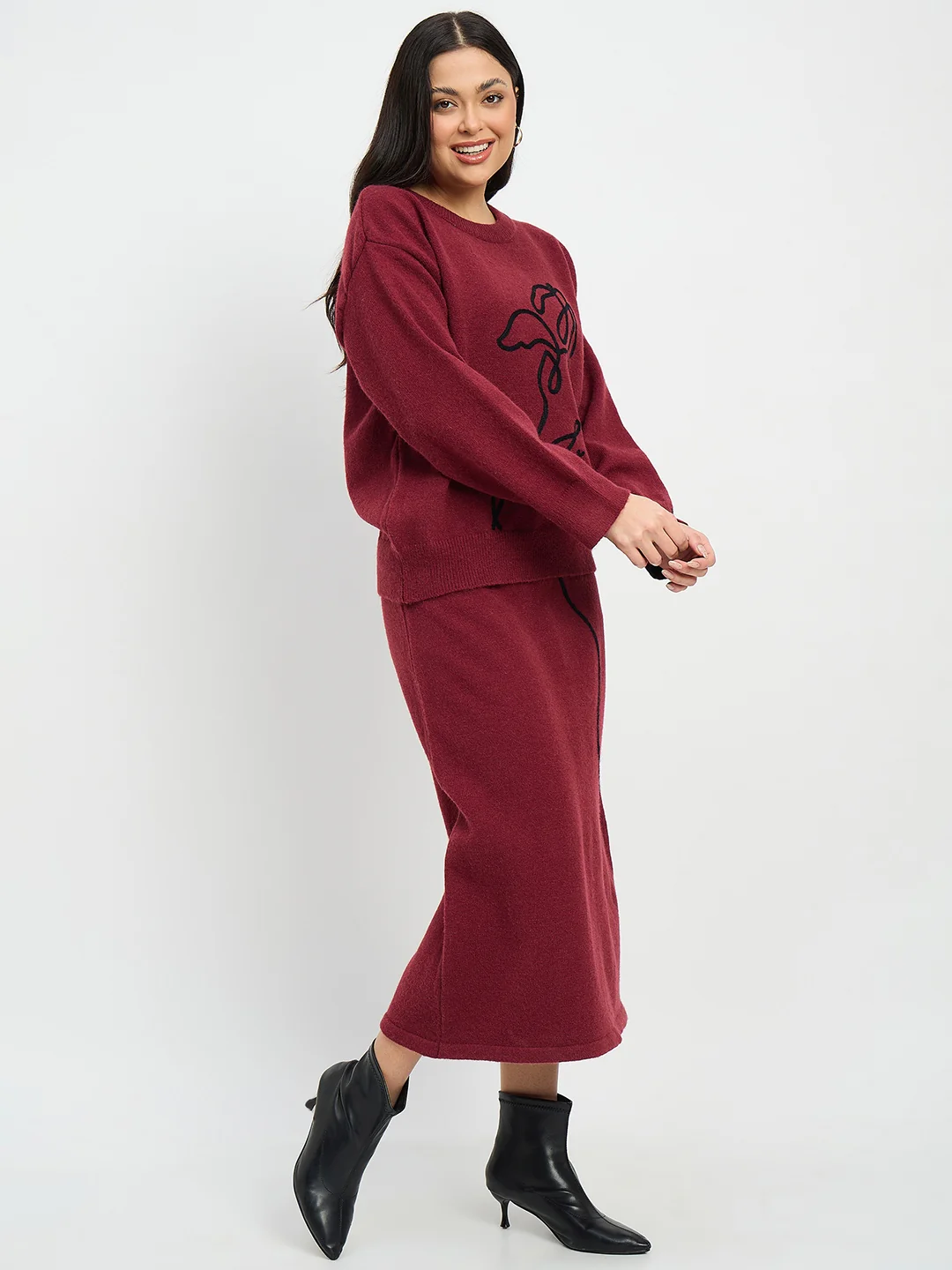 Madame Sweatshirt and Skirt Knit Co-ord Set - Image 4