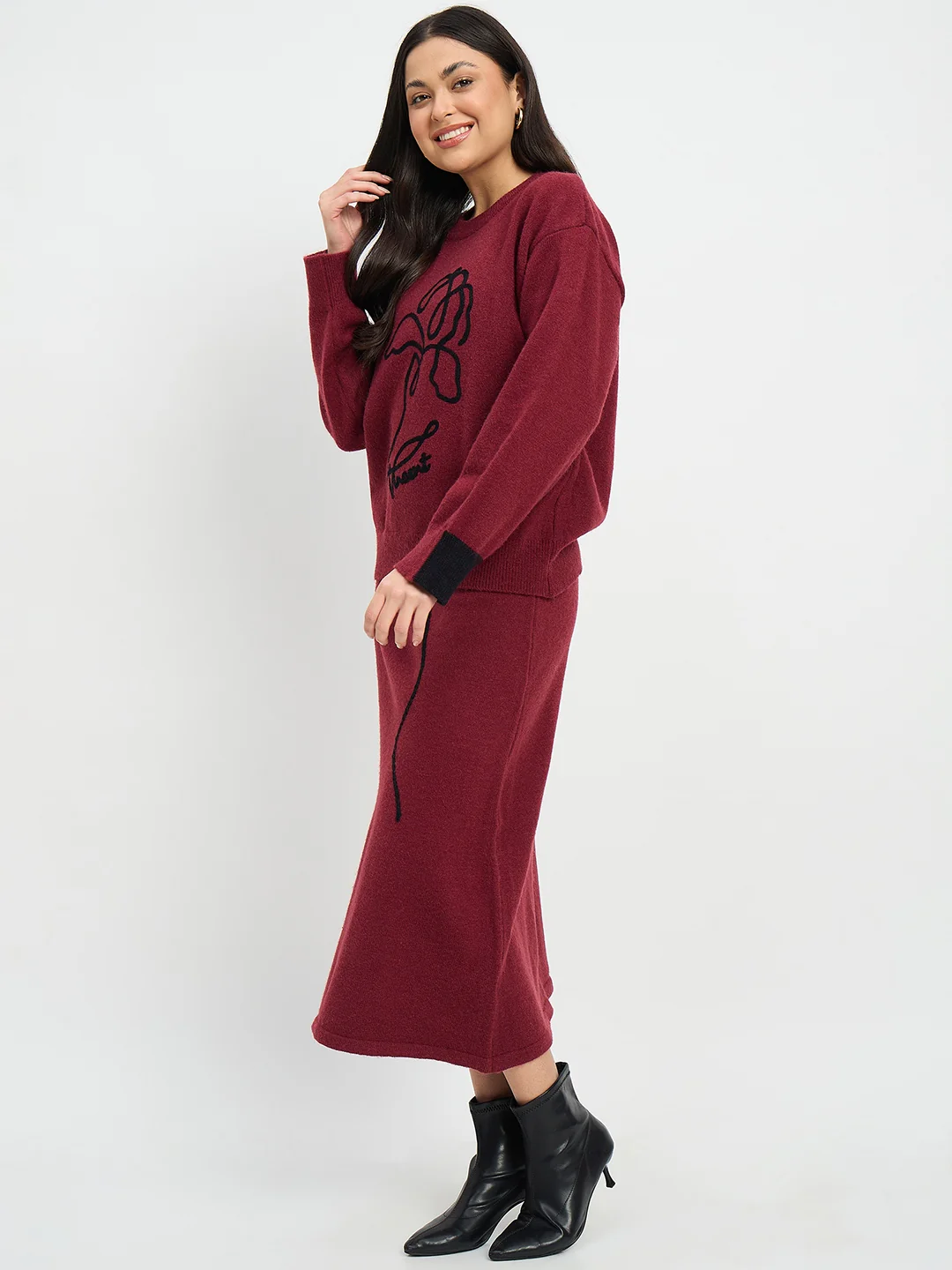 Madame Sweatshirt and Skirt Knit Co-ord Set - Image 5