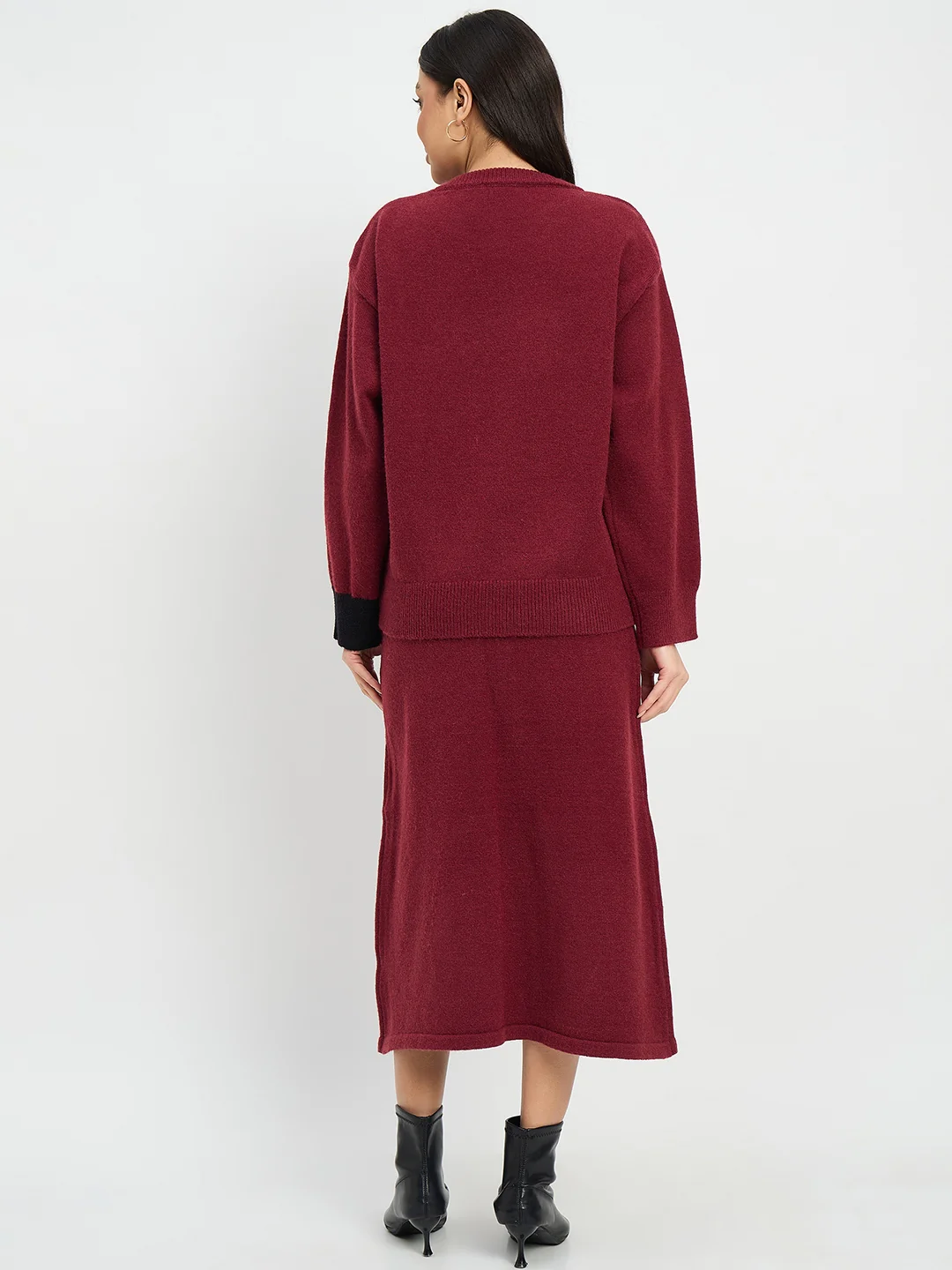 Madame Sweatshirt and Skirt Knit Co-ord Set - Image 6