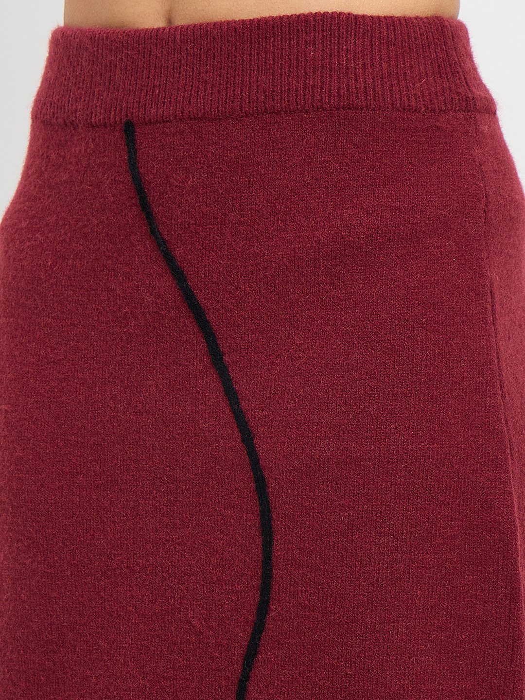 Madame Sweatshirt and Skirt Knit Co-ord Set - Image 7