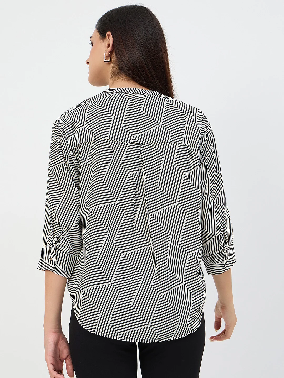 Madame Black V-Neck Printed Cotton Top - Image 6