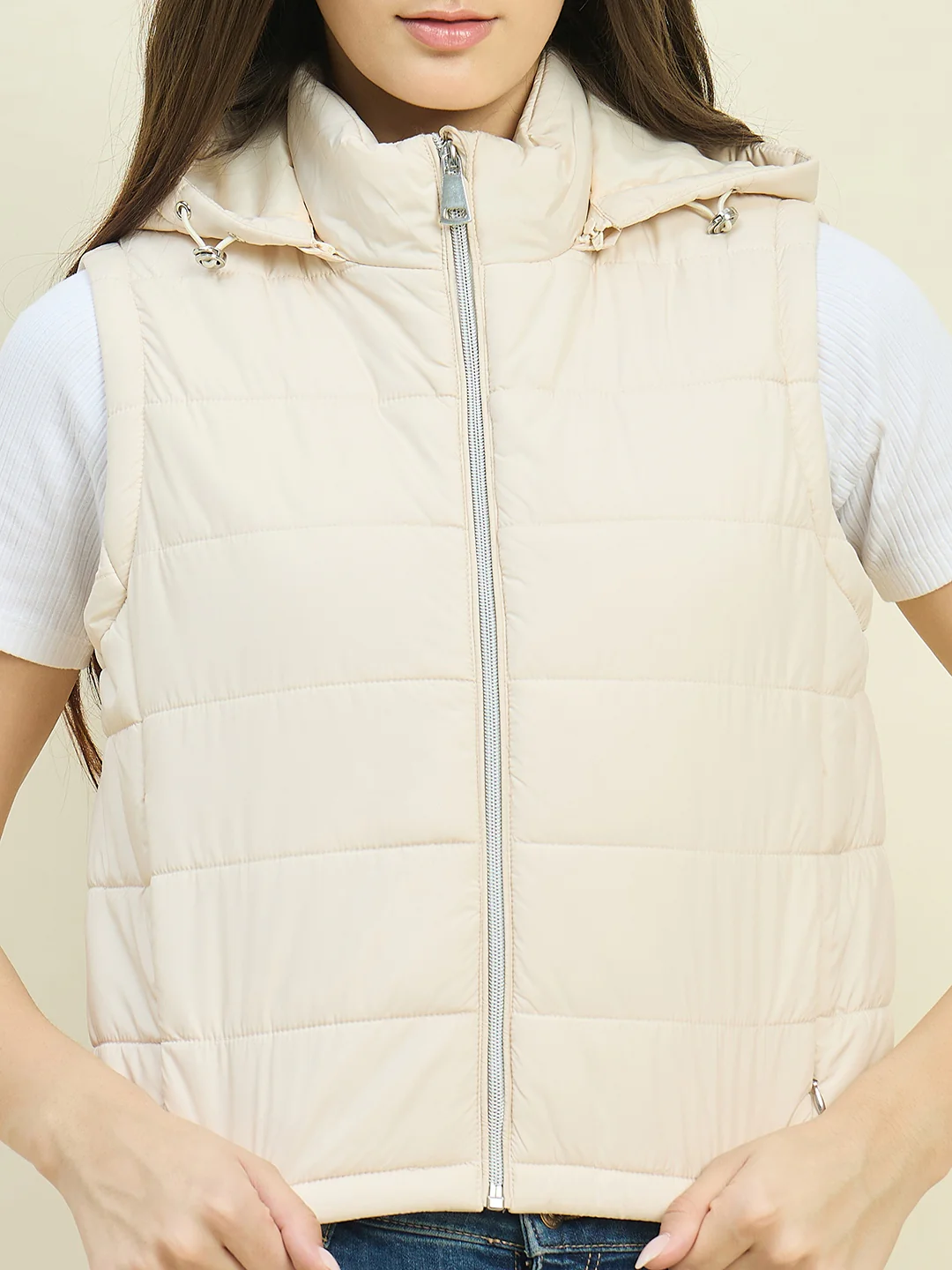 Madame Off White Sleeveless Puffer Jacket - Image 7
