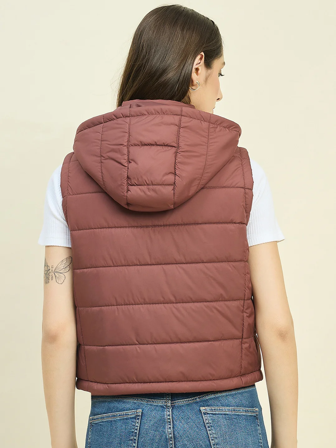 Madame Sleeveless Quilted Jacket with Hood - Image 6