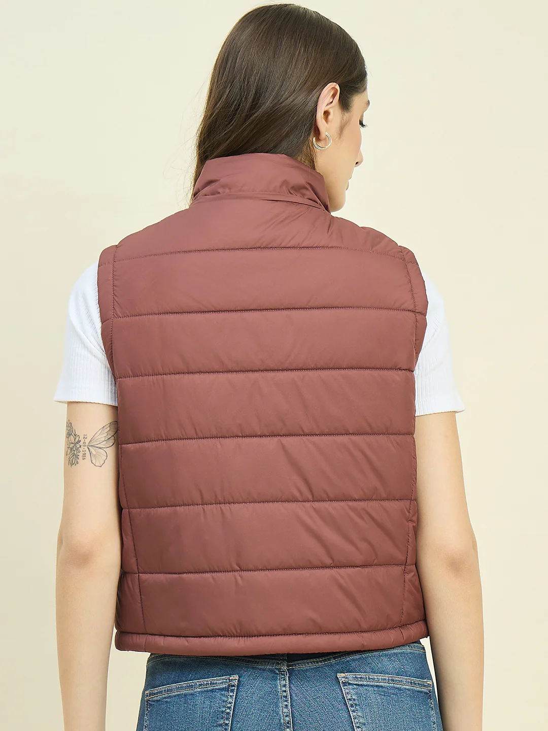 Madame Sleeveless Quilted Jacket with Hood - Image 8