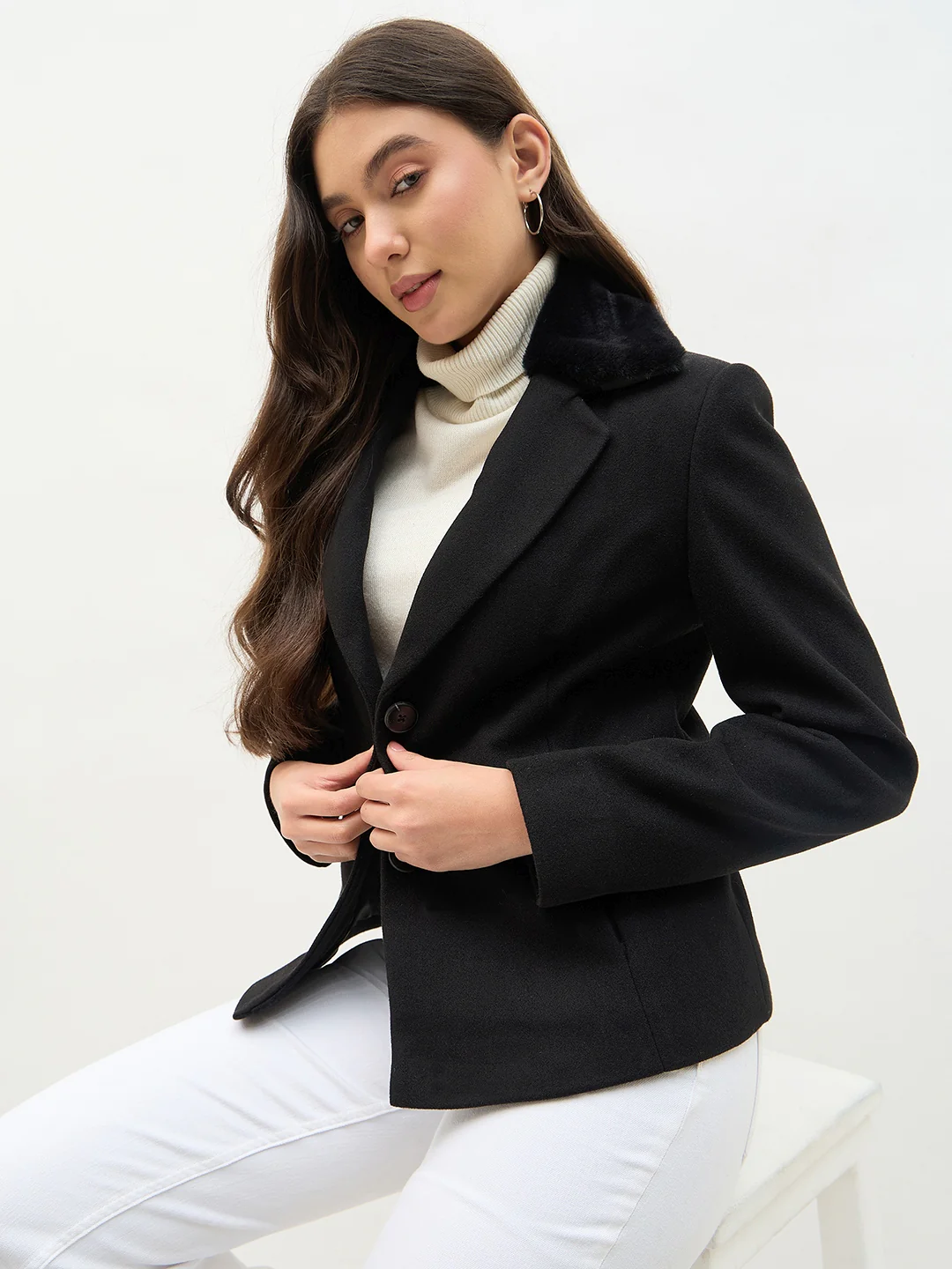 Madame Faux Fur Collar Black Coat - Image 3
