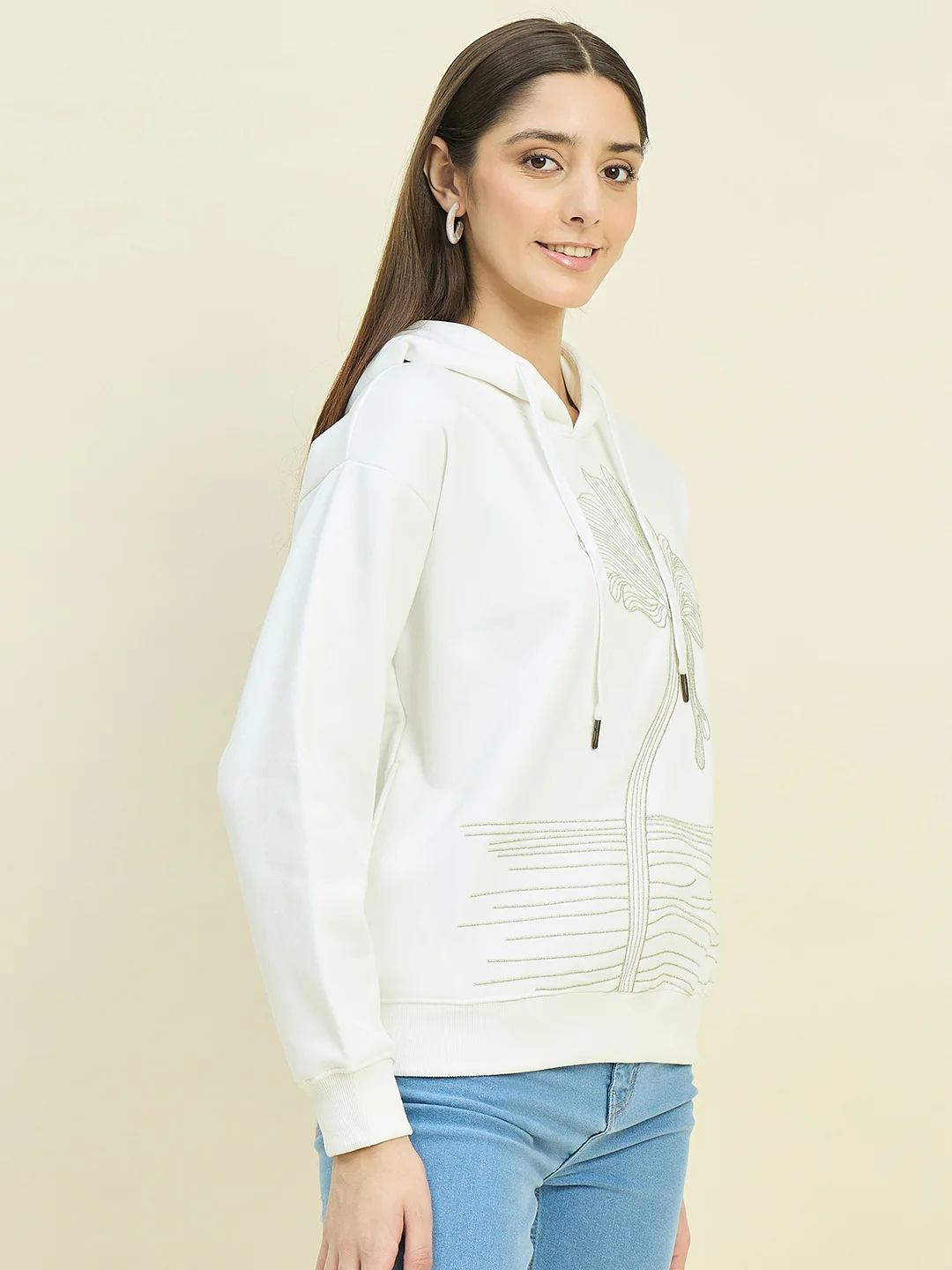 Madame Printed Cotton Blend White Sweatshirt - Image 4