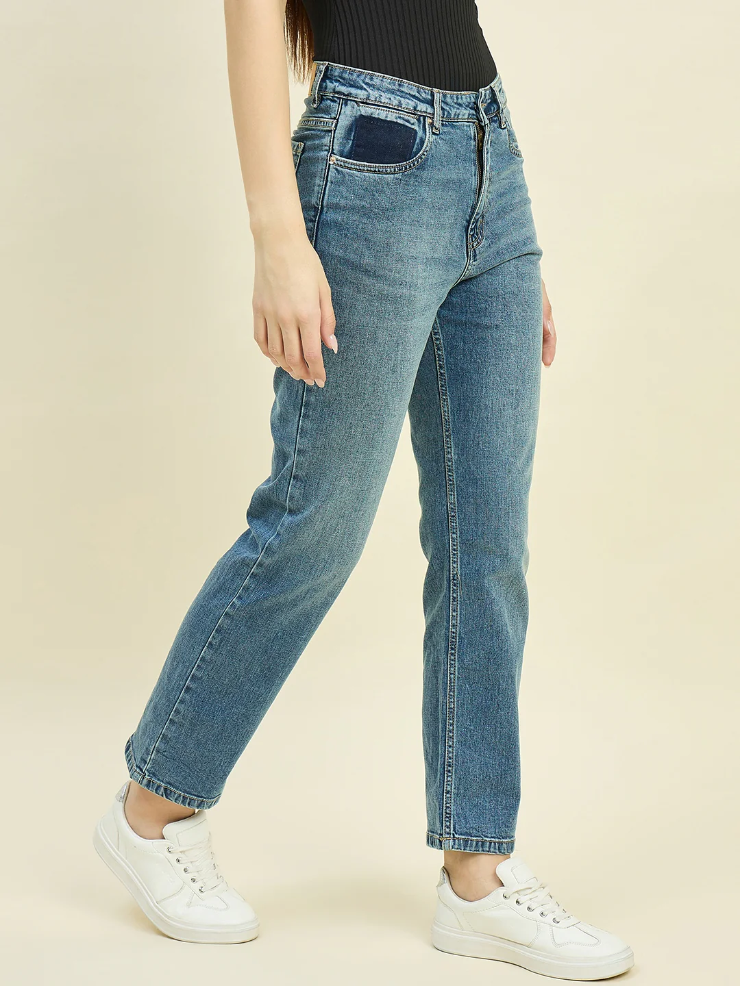 Madame Blue Straight Fit Jeans - Image 4