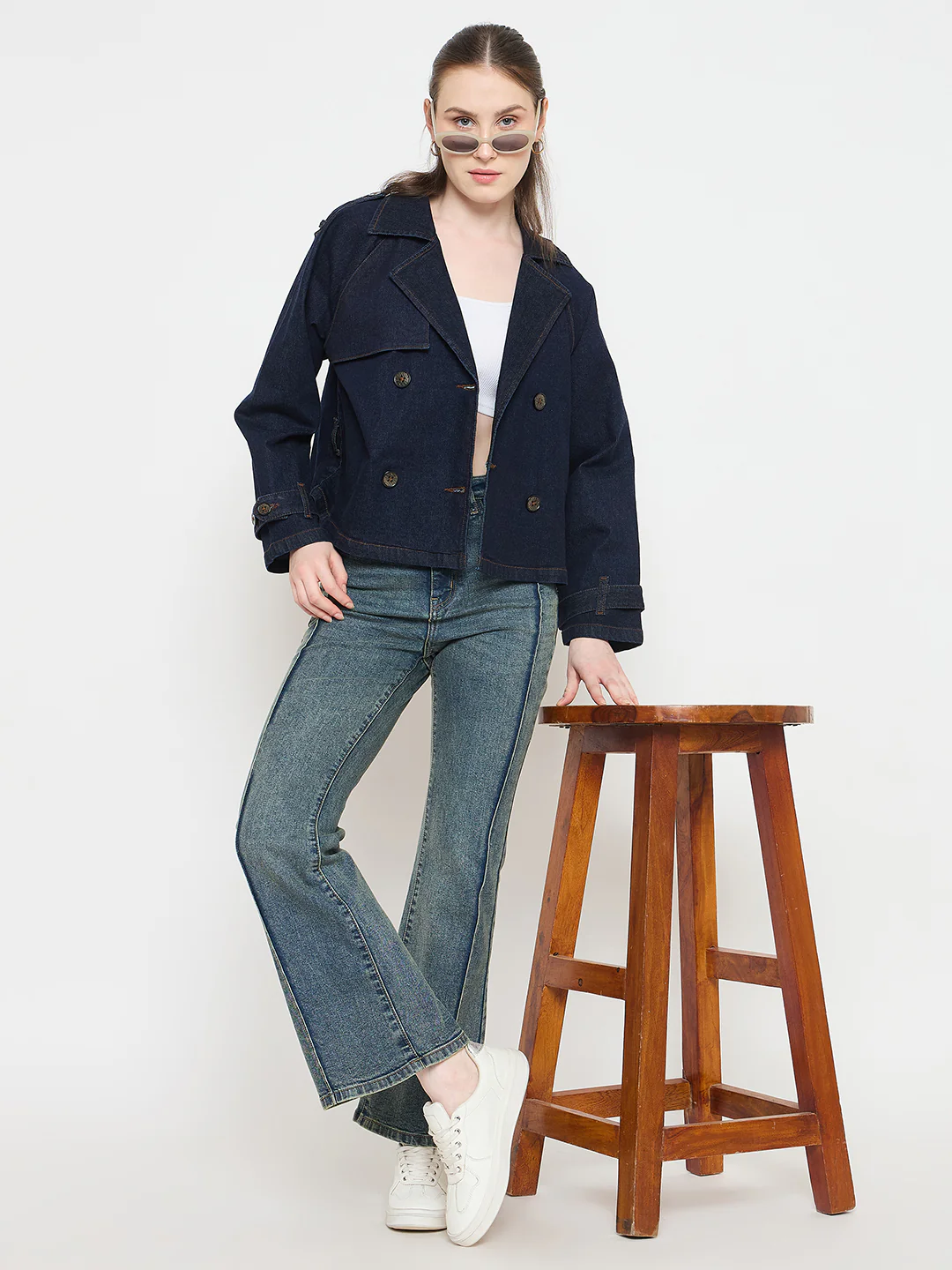 Madame Double Wash Tinted Green Straight Fit Jeans - Image 2