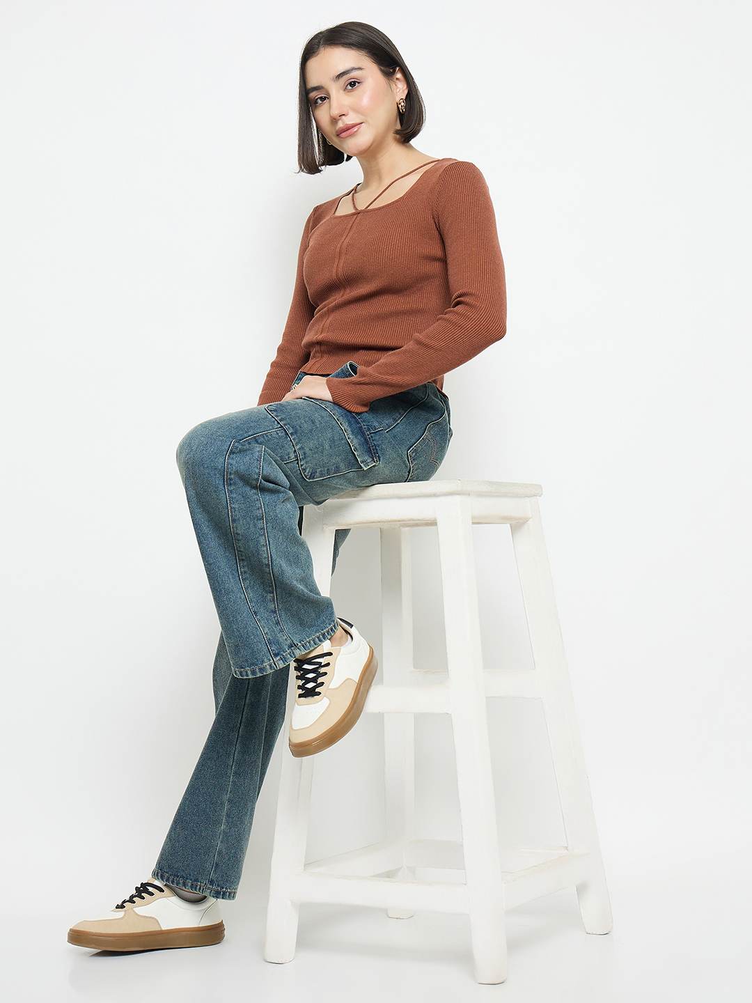 Madame Mid Blue Cargo Jeans - Image 2