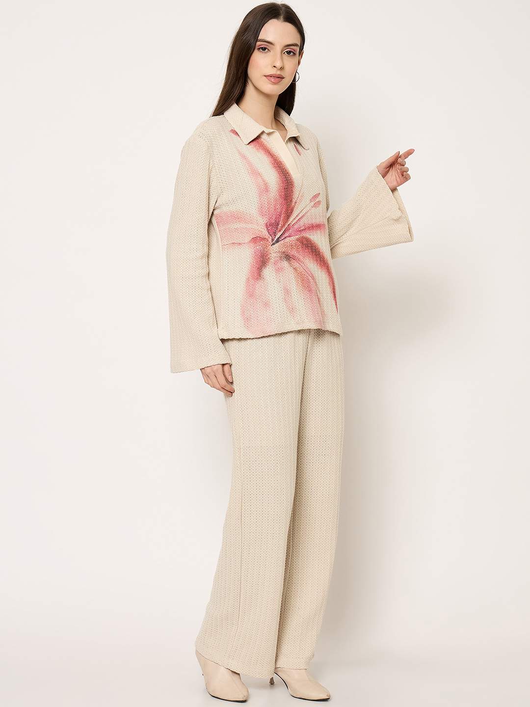 Madame Beige Floral Print Shirt - Image 4