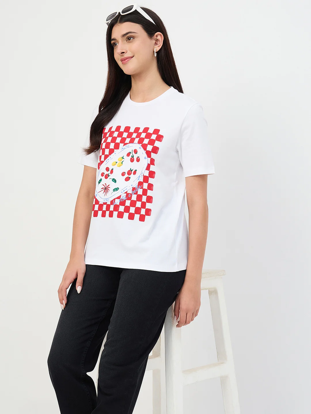 Madame White Printed Crew Neck Cotton T-Shirt - Image 4