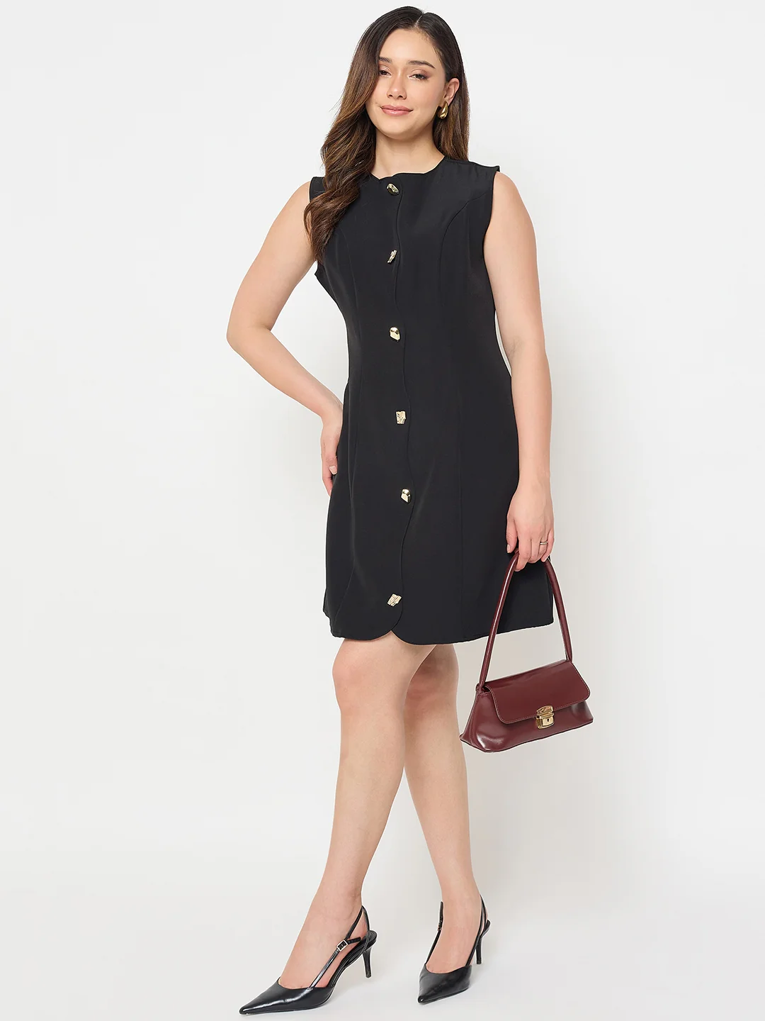 Madame Black Sleeveless Formal Dress - Image 4