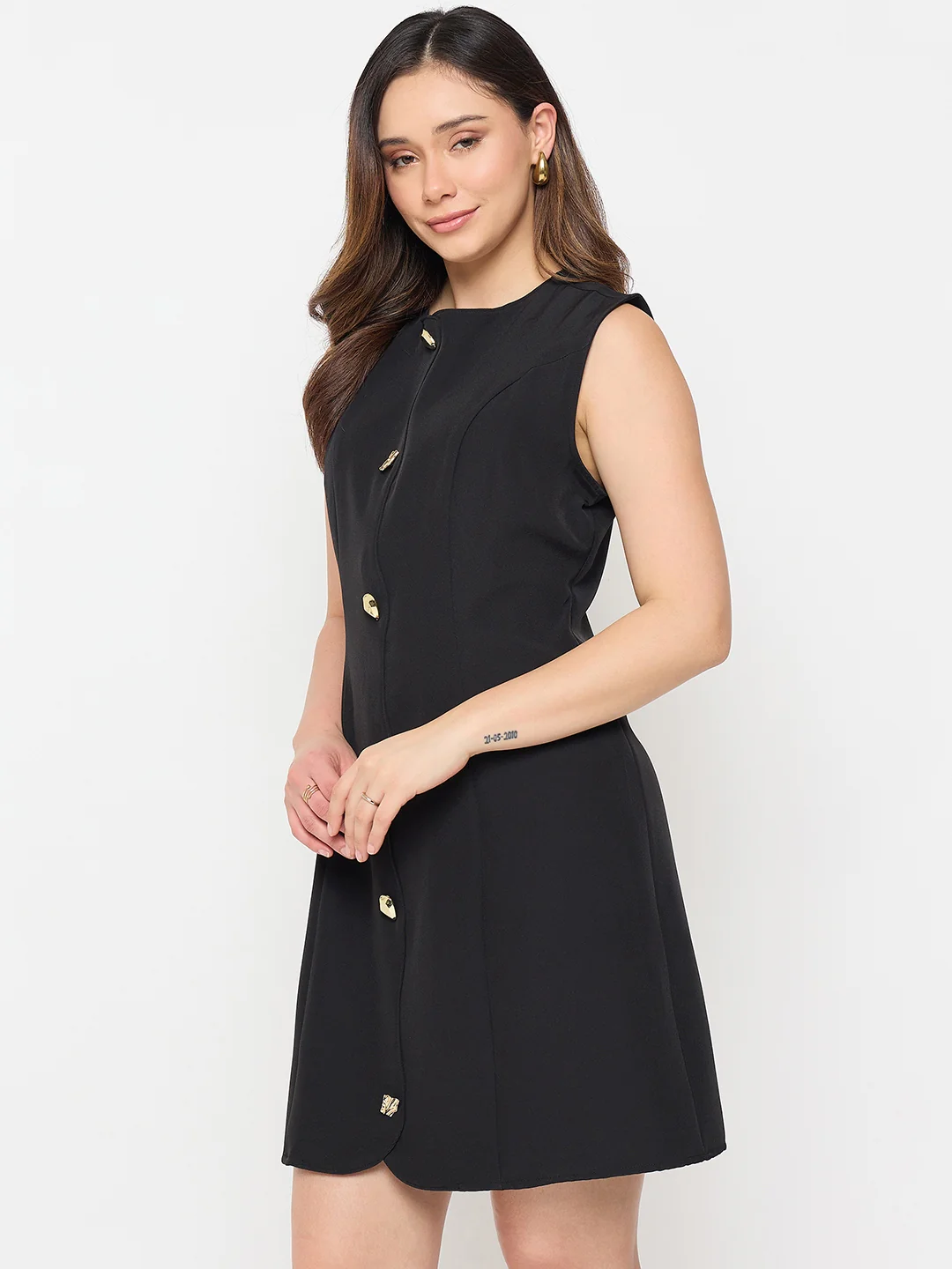 Madame Black Sleeveless Formal Dress - Image 6