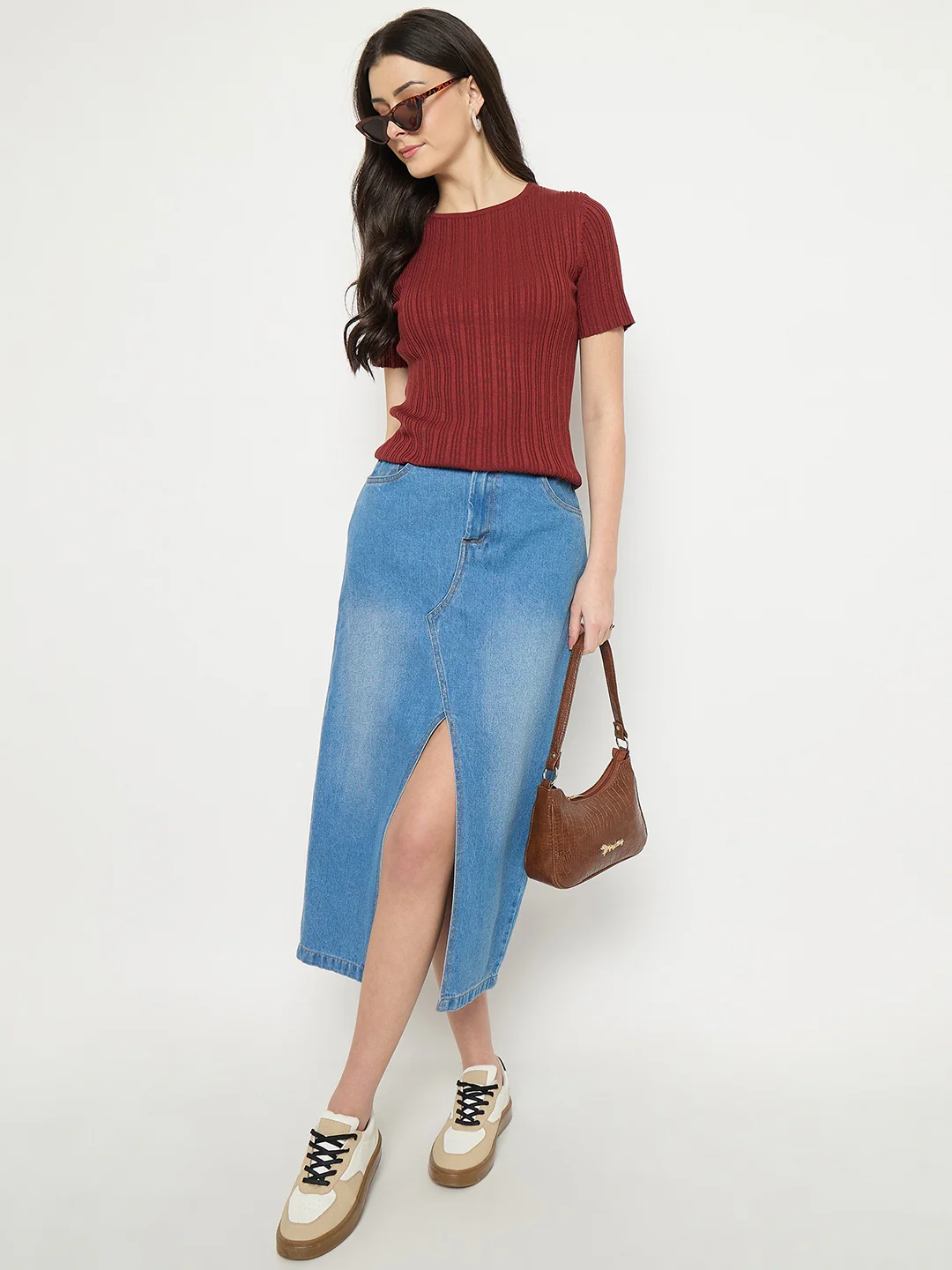 Madame Rust Viscose Polyamide Knitted T-Shirt - Image 3