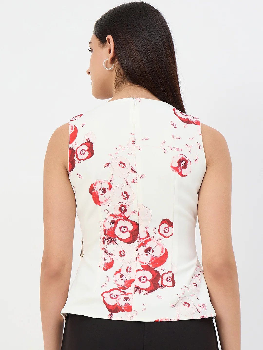 Madame Off-White Printed Surplice Vest Top - Image 7