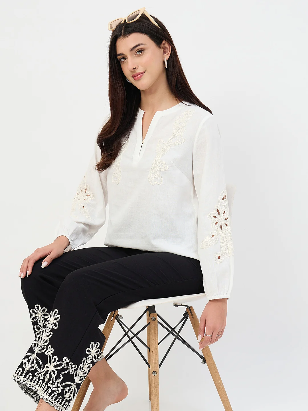 Madame White Embroidered Cotton-Linen Tunic Top - Image 4