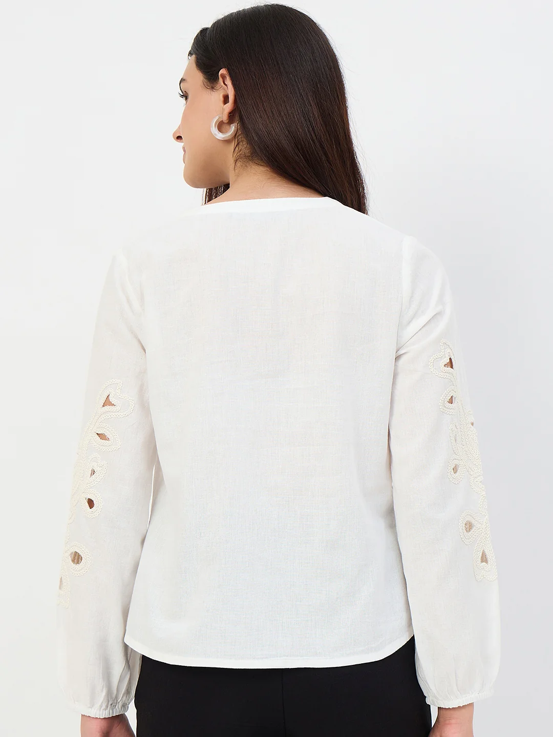Madame White Embroidered Cotton-Linen Tunic Top - Image 7