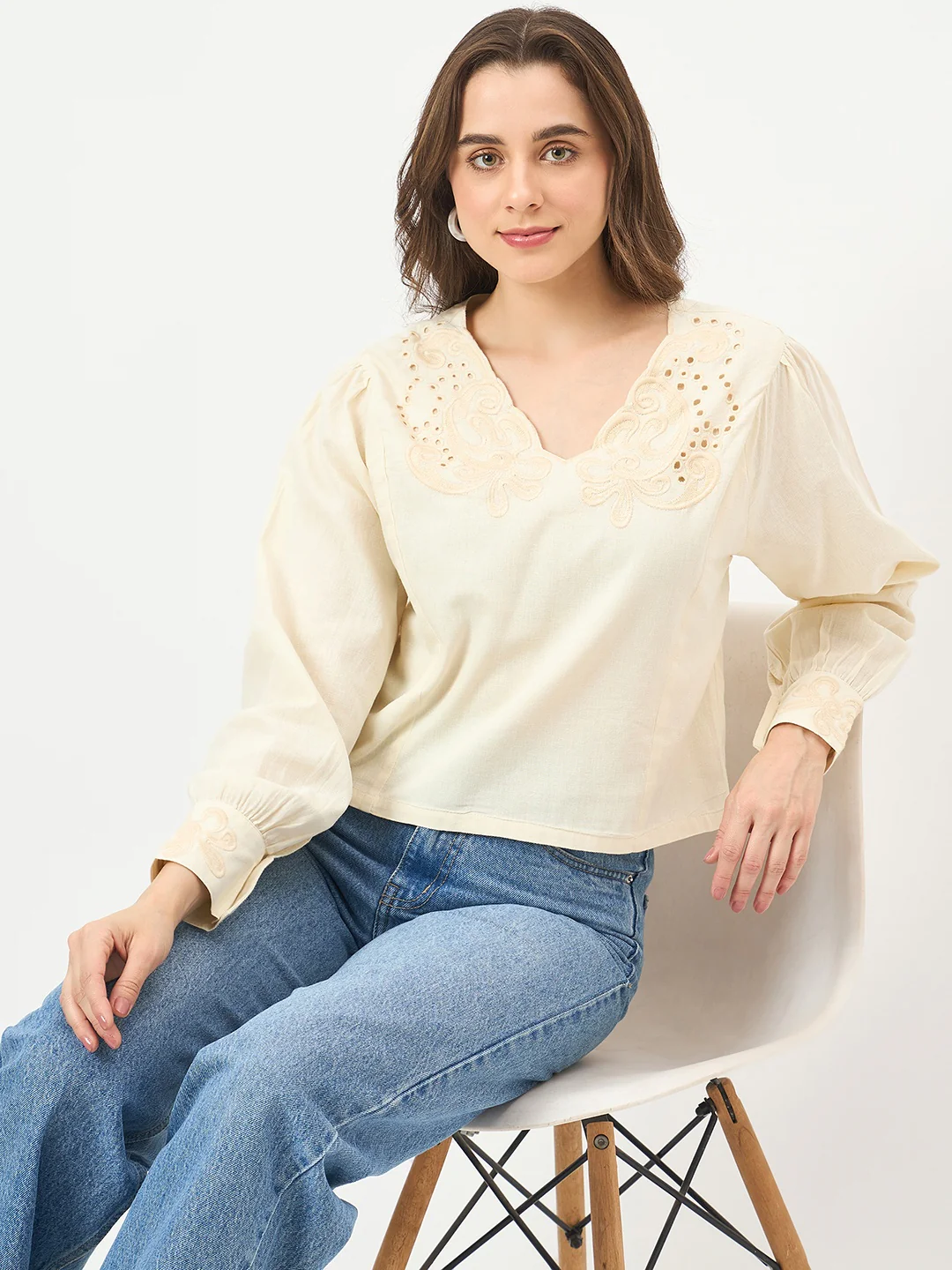 Madame Off-White Embroidered Tunic Top - Image 2