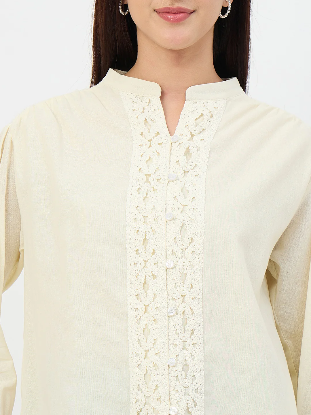 Madame Off-White Crochet-Lacework Cotton Mandarin-Collar Top - Image 8