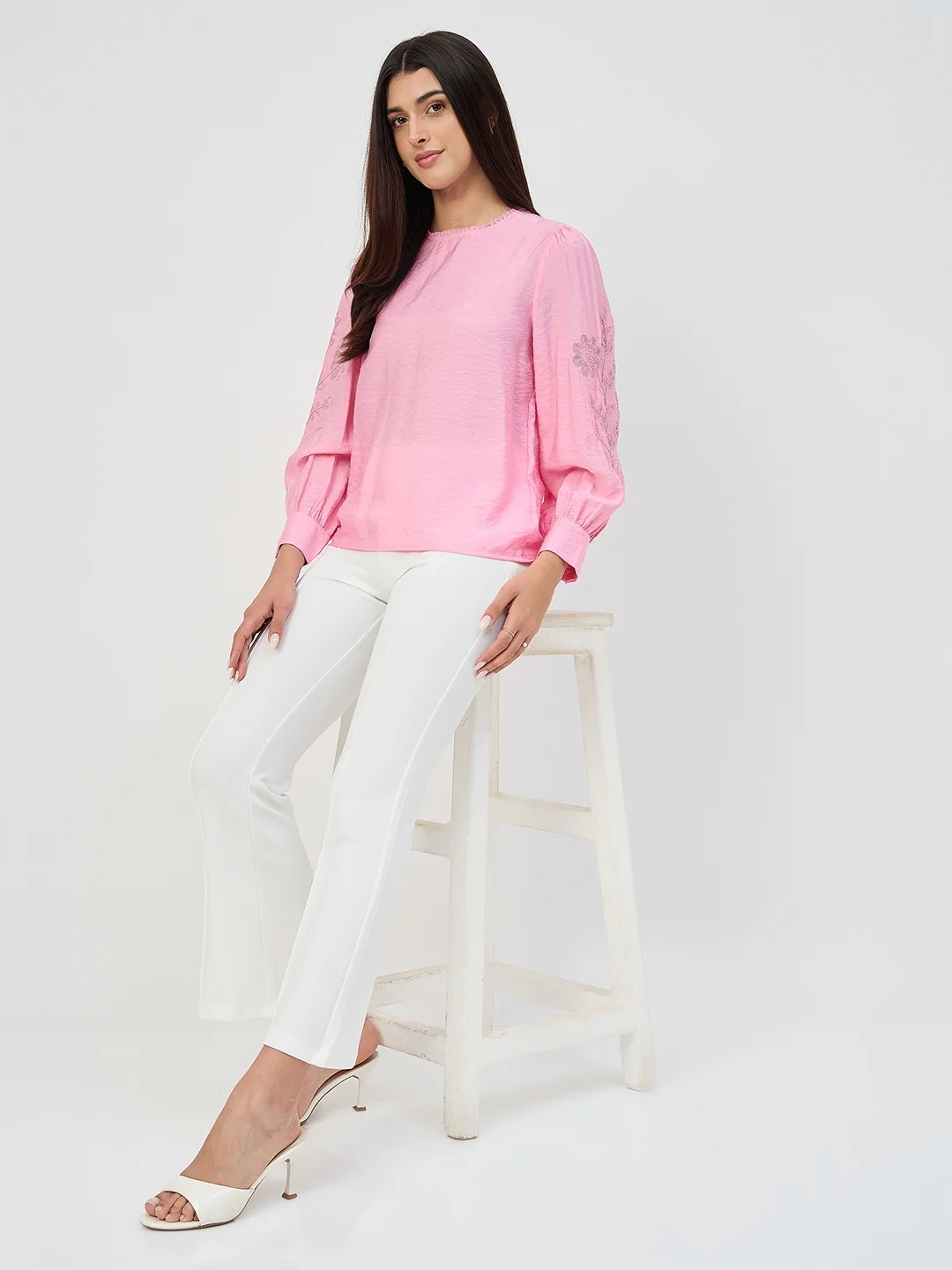 Madame White Pleated Front Flared Trousers - Image 3