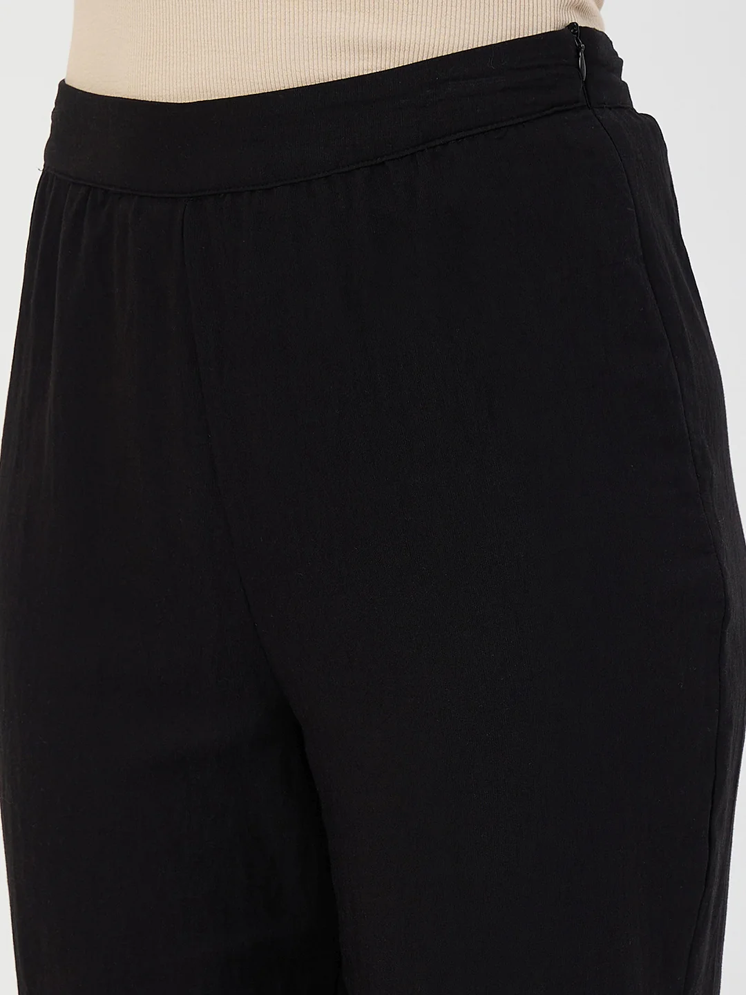 Madame Black Embroidered Cotton-Blend Trousers - Image 7
