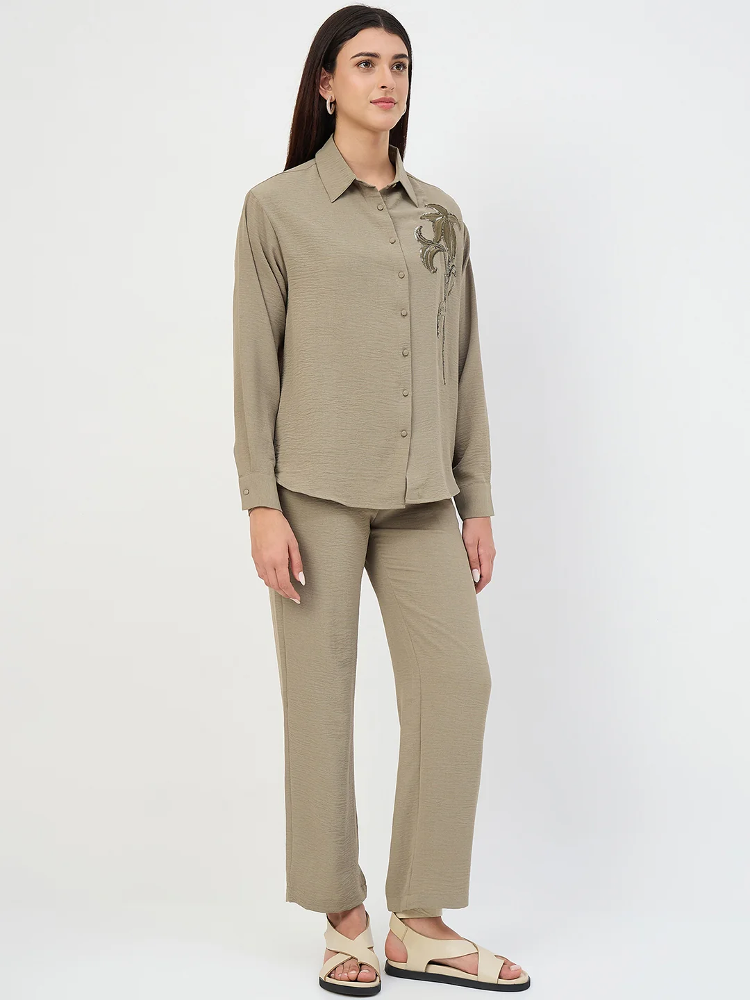 Madame Olive Embroidered Shirt - Image 5