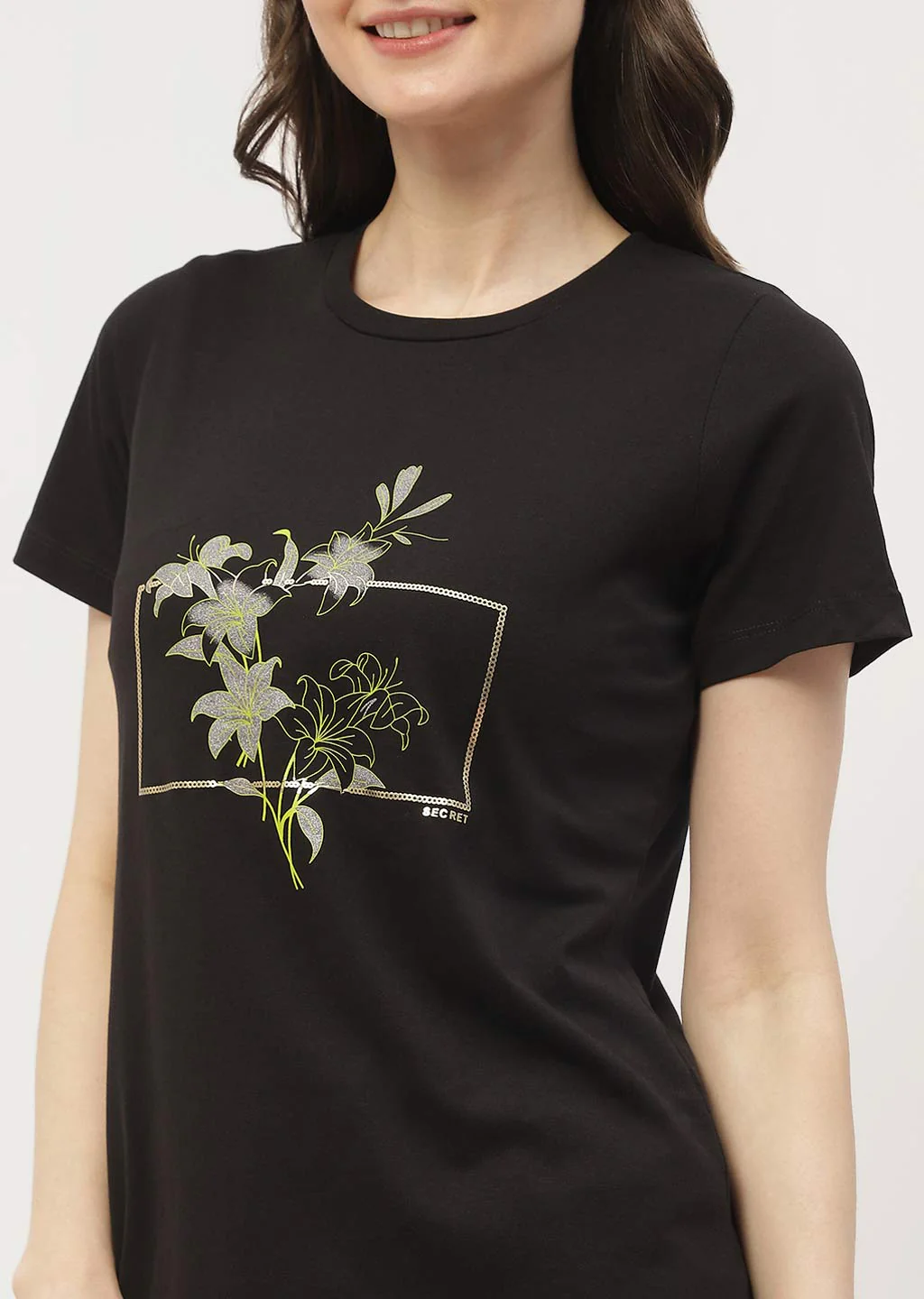 mSECRET Graphic Print Black & White Combo T-shirt - Image 6