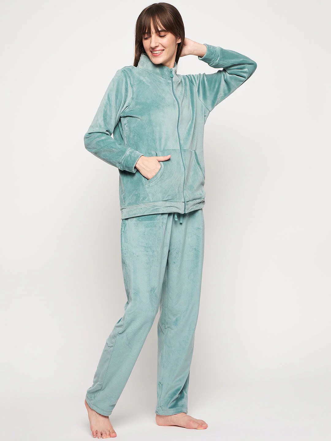 mSECRET Green Velvet Nightsuit - Image 4