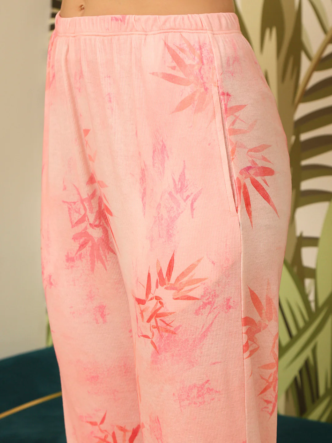 mSECRET Graphic Print Top and Straight Bottom Coral Nightsuit - Image 6