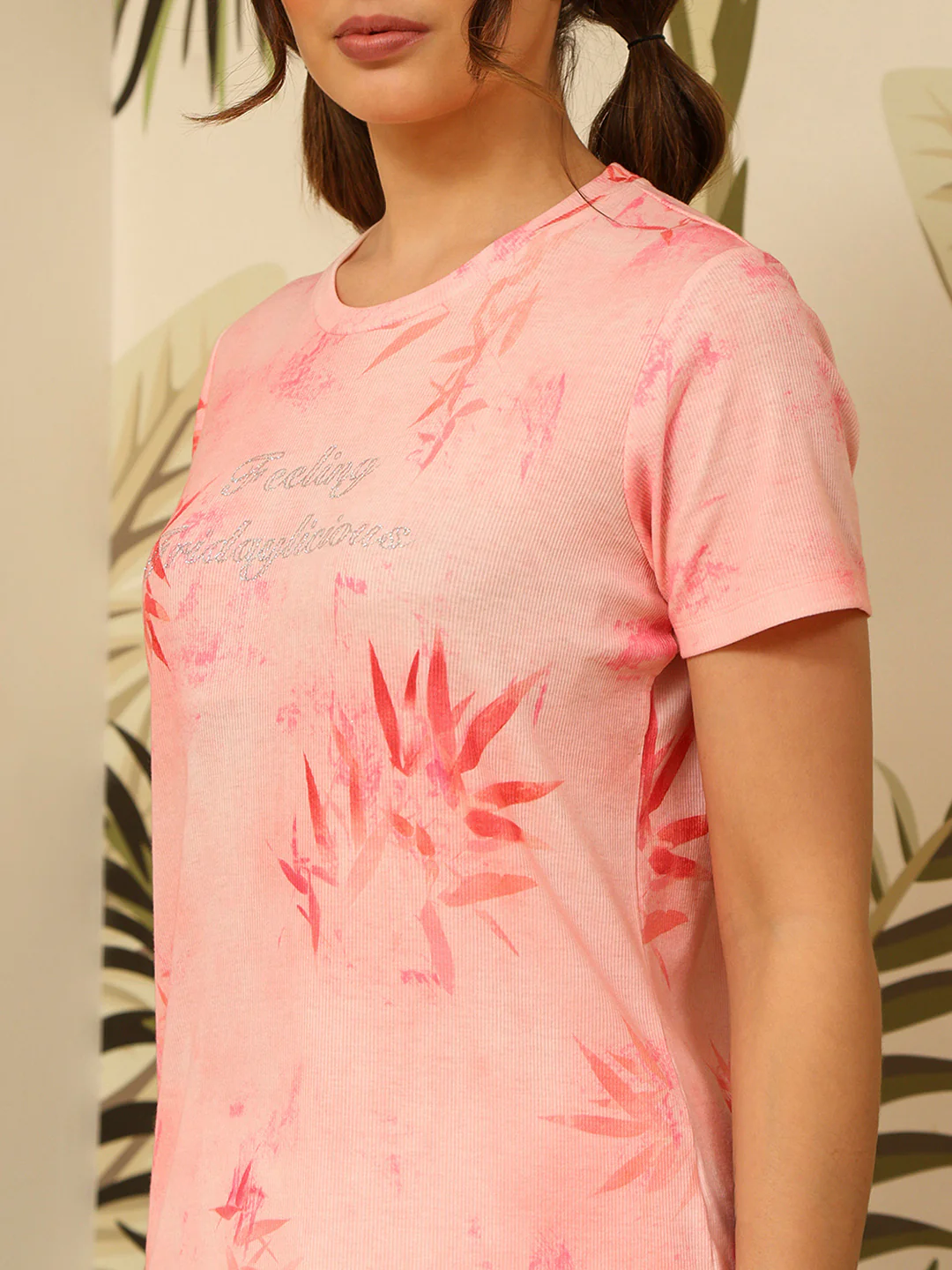 mSECRET Graphic Print Top and Straight Bottom Coral Nightsuit - Image 7